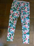 Broek met bloemen flamingo, maat 40 M esmara, Kleding | Dames, Broeken en Pantalons, Maat 38/40 (M), Overige kleuren, Zo goed als nieuw