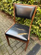 Houten stoel met zwarte skai bekleding, Antiek en Kunst, Antiek | Meubels | Stoelen en Banken, Ophalen of Verzenden