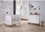 Babykamer ledikant 120x60 incl. IKEA matras en commode - wit, Ophalen, Zo goed als nieuw, Jongetje of Meisje