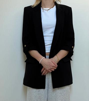 Zwarte blazer Zara maat S beschikbaar voor biedingen