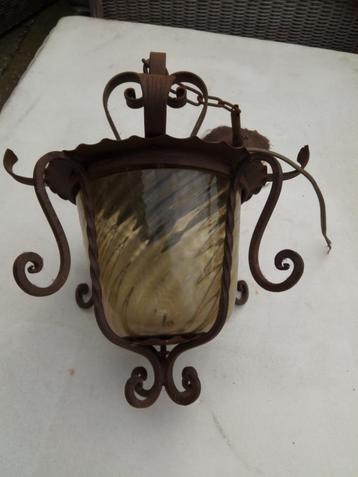 Oude lamp ( opknapper) beschikbaar voor biedingen
