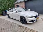 BMW F31 328 parelmoer wit, Auto's, Automaat, Zwart, 4 cilinders, Wit
