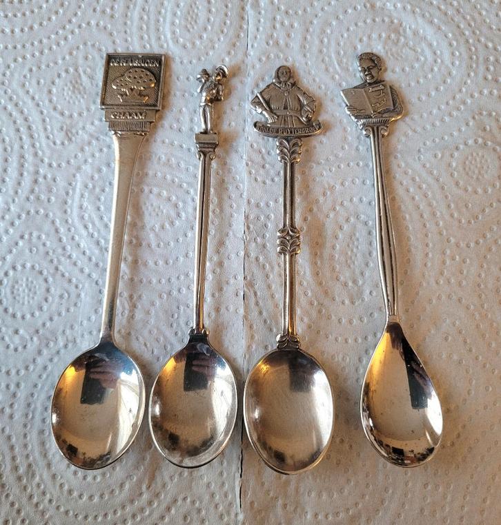 Theelepeltjes Chaam, Bolletje, Adm. de Ruyter & Bijbel, Verzamelen, Porselein, Kristal en Bestek, Zo goed als nieuw, Bestek, Metaal