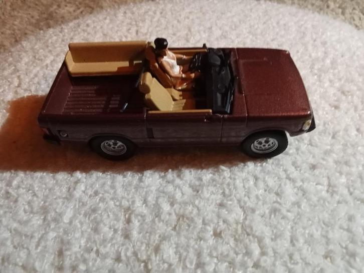 James bond  range rover, Hobby en Vrije tijd, Modelauto's | 1:43, Zo goed als nieuw, Auto, Overige merken, Ophalen