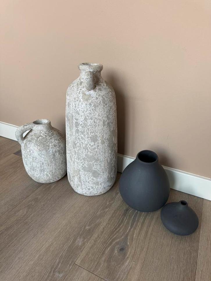 PTMD vazen, Huis en Inrichting, Woonaccessoires | Vazen, Zo goed als nieuw, Overige kleuren, Minder dan 50 cm, Glas, Ophalen of Verzenden