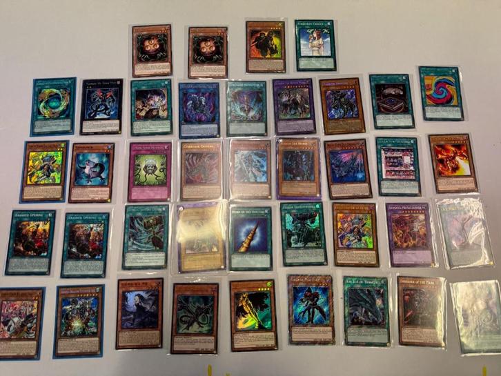 Yu-Gi-Oh! kaarten – partij van 40 stuks –, Hobby en Vrije tijd, Verzamelkaartspellen | Yu-gi-Oh!, Zo goed als nieuw, Meerdere kaarten