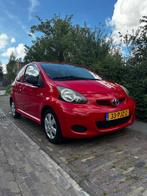 Toyota Aygo 1.0 12V Vvt-i 3DRS 2011Dealer onderhouden, Voorwielaandrijving, Zwart, 4 stoelen, 68 pk