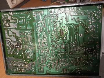 2 x hantarex 28 inch chassis voor onderdelen beschikbaar voor biedingen