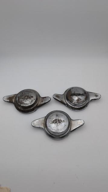 Jaguar Wielmoeren 2-Eared Knock Off Spinners - 3 stuks beschikbaar voor biedingen