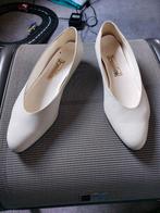 Baldini Pumps Maat 36 - Room Leder trouwschoenen, Pumps, Ophalen of Verzenden, Gedragen, Baldini