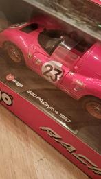 Ferrari 330 P4 Daytona. Bburago. 1:24., Ophalen of Verzenden, Bburago