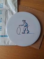 Rond tegeltje 9 cm uit Makkum, Antiek en Kunst, Antiek | Wandborden en Tegels, Ophalen of Verzenden