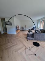 Mooie Booglamp met Rookglas Kap, Huis en Inrichting, Lampen | Vloerlampen, Ophalen, Gebruikt, Modern, Metaal