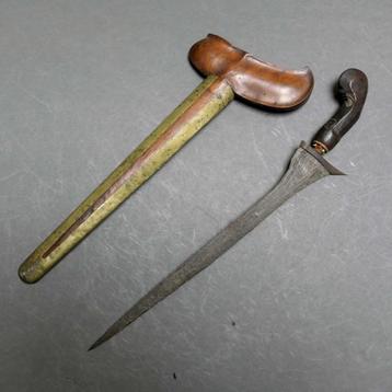 Keris Brodjol met Adeg pamor afk Surakarta, Java Indonesie beschikbaar voor biedingen
