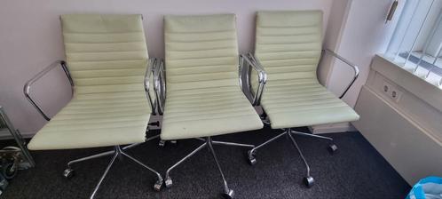 3 Witte / beige leren design bureaustoelen., Huis en Inrichting, Bureaustoelen, Gebruikt, Ophalen