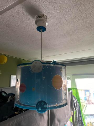 Kinderlamp beschikbaar voor biedingen