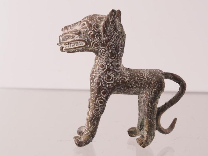 Div obj. 457 gr. Bronzen Benin luipaard, Nigeria (120808-05), Antiek en Kunst, Kunst | Niet-Westerse kunst, Ophalen of Verzenden