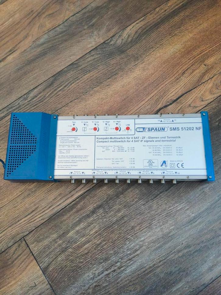Spaun SMS 51202 Multiswitch - Satelliet TV, Audio, Tv en Foto, Schotelantennes, Ophalen of Verzenden