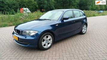 BMW 1-serie 116i Business Line Automaat / Clima beschikbaar voor biedingen