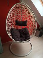 Hangstoel, Huis en Inrichting, Stoelen, Ophalen, Wit, Zo goed als nieuw, Metaal