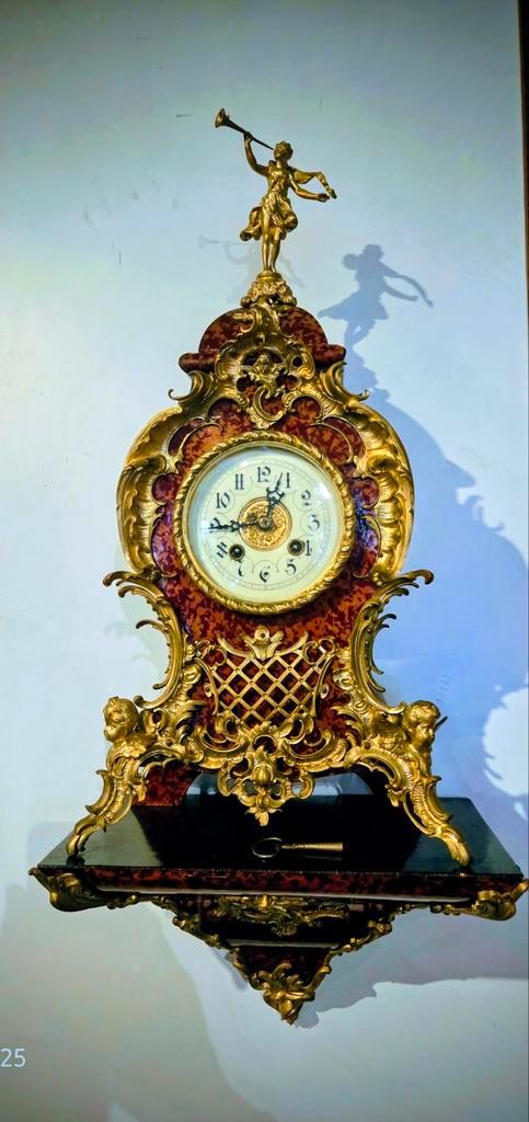 Gustav Becker.  Boulle klok met console., Antiek en Kunst, Antiek | Klokken, Ophalen of Verzenden