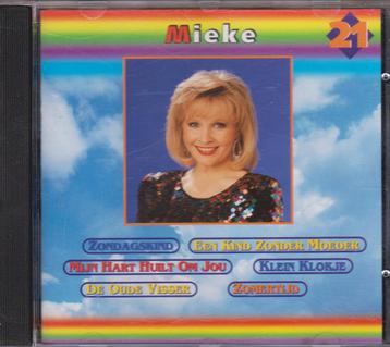 Mieke - Wolkenserie 21 beschikbaar voor biedingen
