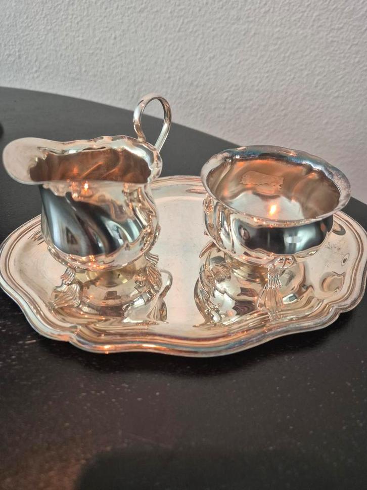 Zilveren (verzilverd) roomstel op Dienblad, Antiek en Kunst, Antiek | Goud en Zilver, Ophalen of Verzenden