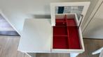 IKEA- Mooie en praktische make-up tafel met spiegel, Ophalen of Verzenden, Zo goed als nieuw, Minder dan 150 cm, Minder dan 100 cm