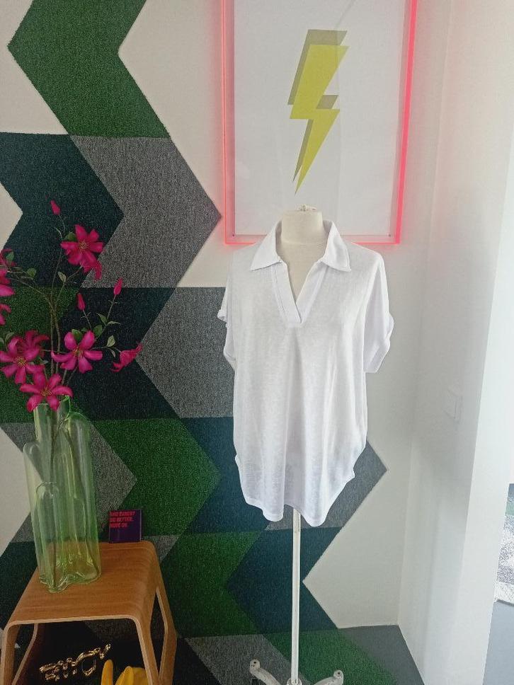 2 x mooi wit tuniek / shirt maat xl, zgan, Kleding | Dames, Blouses en Tunieken, Zo goed als nieuw, Maat 46/48 (XL) of groter