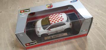 Fiat 500 Abarth Edition 1/24 Bburago xDiecast (Nieuw beschikbaar voor biedingen
