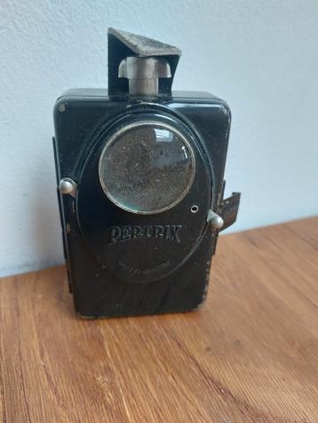 Vintage Pertrix Fietslamp beschikbaar voor biedingen