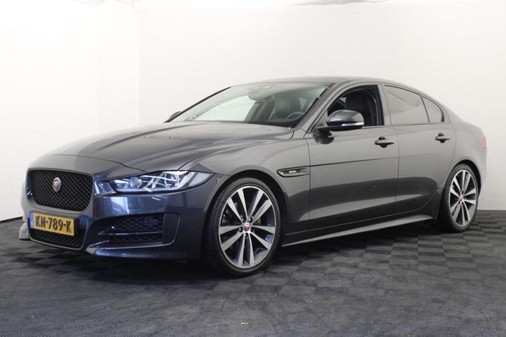 Jaguar XE 2.0 D R-Sport (bj 2016, automaat), Auto's, Jaguar, Bedrijf, Te koop, XE, ABS, Achteruitrijcamera, Airbags, Airconditioning