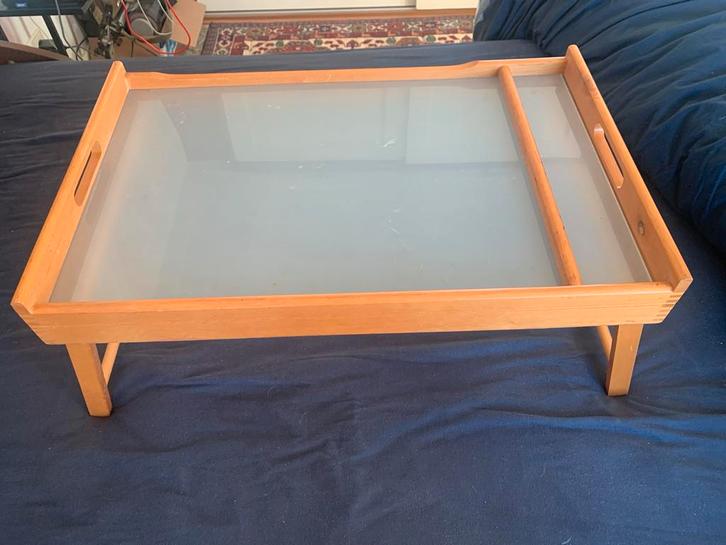 Houten ( bed) dienblad met glazen blad, Huis en Inrichting, Woonaccessoires | Dienbladen, Gebruikt, Hout, Rechthoekig, Ophalen