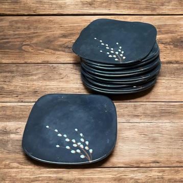 Flora plateel Gouda gebaksbordjes beschikbaar voor biedingen
