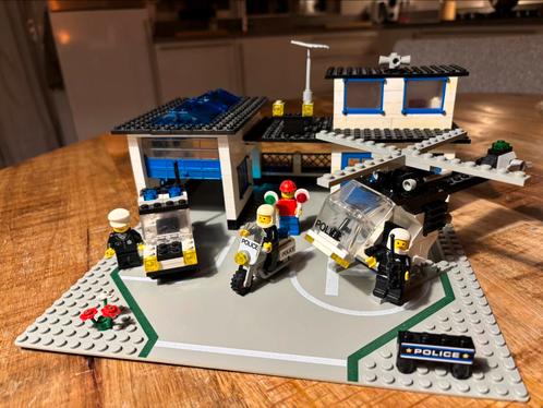 LEGO SET 6384 vintage “politie”, Kinderen en Baby's, Speelgoed | Duplo en Lego, Zo goed als nieuw, Ophalen of Verzenden