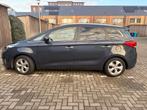 Kia Carens 2.0 GDI 122KW 2013 Blauw- 7 personen auto, Auto's, Kia, Voorwielaandrijving, 74 €/maand, Zwart, 4 cilinders