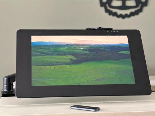 Wacom Cintiq Pro 24 (Pen Only) & Wacom Flex Arm & Toebehoren, Computers en Software, Tekentablets, Zo goed als nieuw, Ophalen of Verzenden