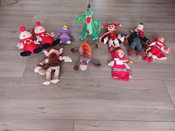 Diverse knuffels beschikbaar voor biedingen