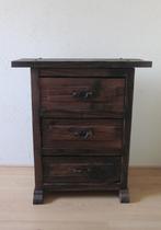 Rustiek antiek ladekastje/nachtkastje/bijzetkastje, Antiek en Kunst, Antiek | Meubels | Kasten, Ophalen