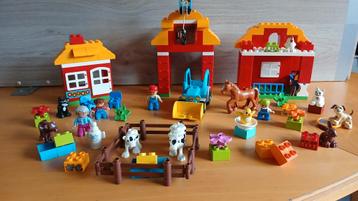 Duplo 10525 Grote boerderij met extra's  beschikbaar voor biedingen