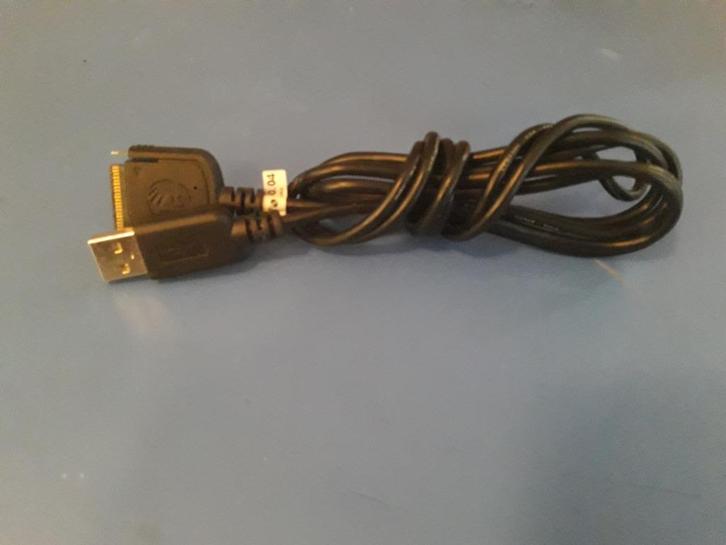 TomTom GO Datakabel en Thuisdocking, Auto diversen, Autonavigatie, Zo goed als nieuw, Ophalen of Verzenden