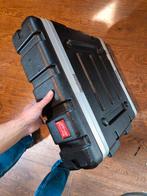 2HE U double door 19 inch rack flightcase kunstof, Ophalen of Verzenden, Zo goed als nieuw, Speaker of Versterker, Flightcase