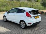 Ford Fiesta 1.4 Titanium 97PK I NIEWE RIEM I ST- LINE I BLUE, Voorwielaandrijving, Gebruikt, 4 cilinders, Wit