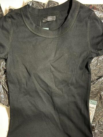 18 nieuwe Vero Moda dames T-shirts zwart diverse maten beschikbaar voor biedingen