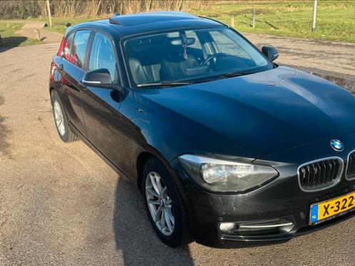 BMW 1-Serie 2.0 120D 5DR AUT 2012 Zwart, Auto's, BMW, Particulier, 1-Serie, Diesel, Hatchback, Automaat, Geïmporteerd, Zwart, Achterwielaandrijving