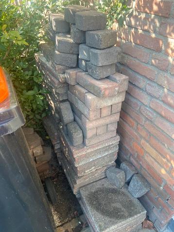 Gratis af te halen beschikbaar voor biedingen