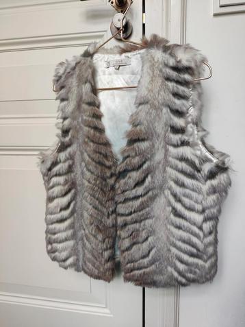 YAYA fake fur gilet/ bodywarmer maat 40/42 beschikbaar voor biedingen