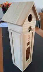 Houten huisje / geschenkverpakking voor wijn of andere drank, Ophalen, Zo goed als nieuw