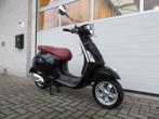 ZGAN.: Piaggio Vespa Primavera Brom scooter. Zwart. 45km., Benzine, Overige modellen, Maximaal 45 km/u, Zo goed als nieuw
