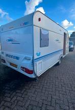 Nette Adria Adora 520 Met thule zakluifel, Caravans en Kamperen, Schokbreker, Rondzit, Particulier, Adria